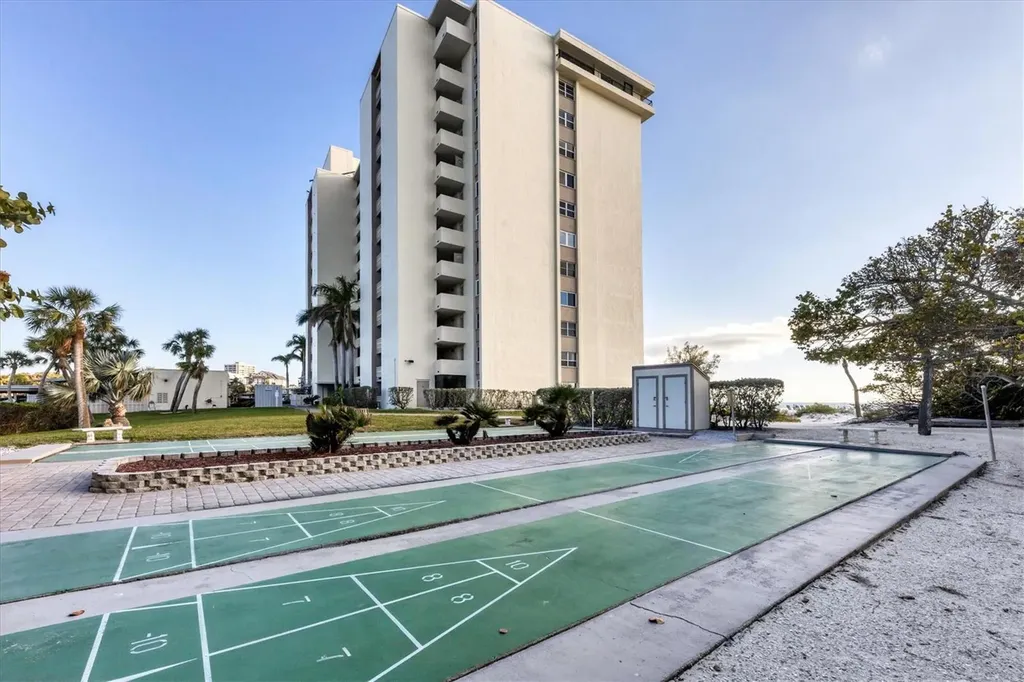 20 Whispering Sands Drive Sarasota FL 34242