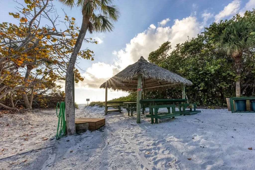 20 Whispering Sands Drive Sarasota FL 34242