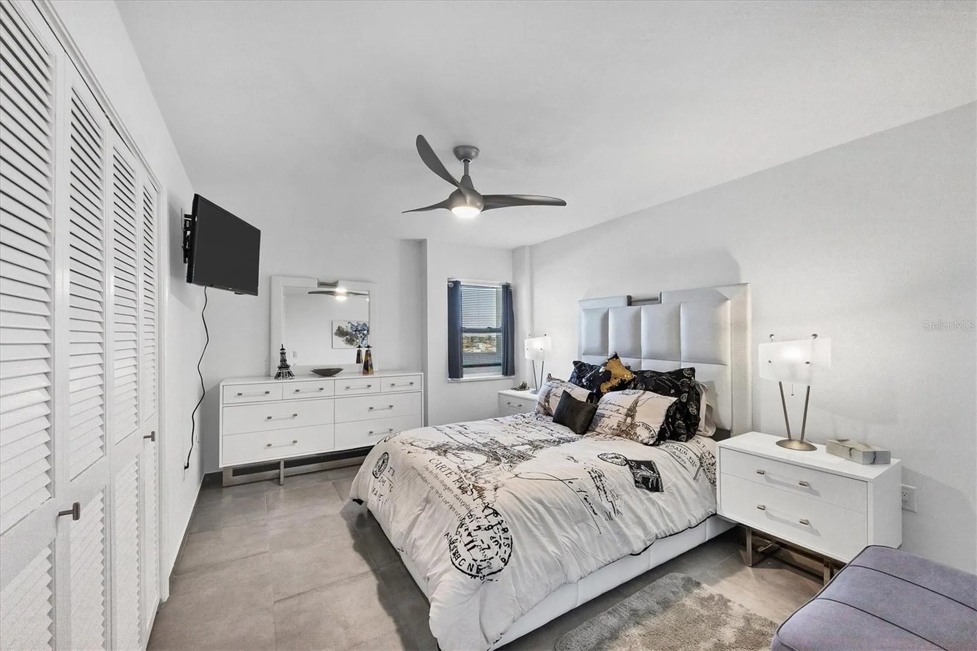 20 Whispering Sands Drive Sarasota FL 34242