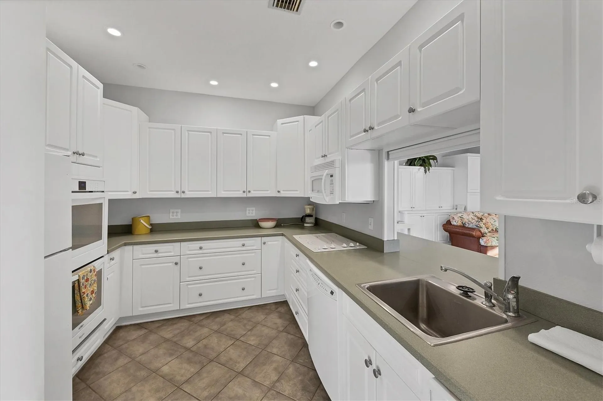 20 Whispering Sands Drive Sarasota FL 34242