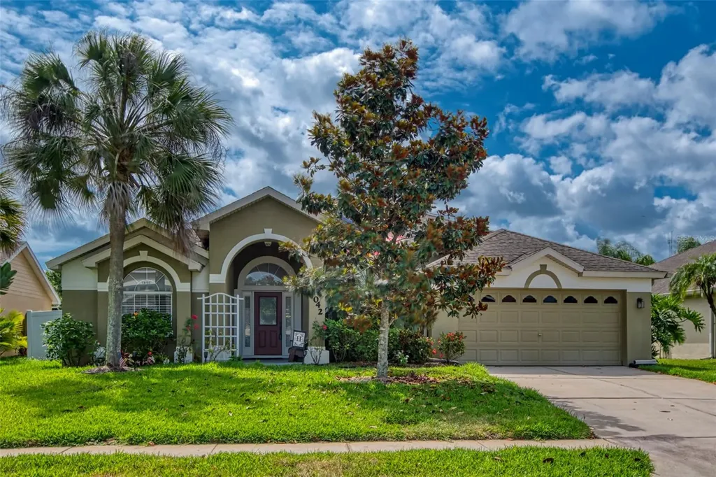 1042 Chamberlin Trail Saint Cloud FL 34772