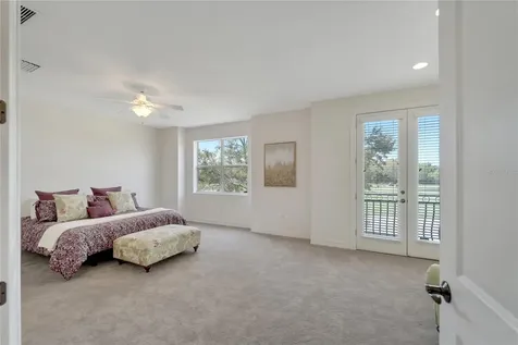 13934 Clubhouse Drive Tampa FL 33618
