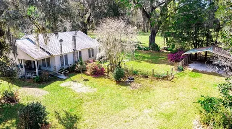 17525 Us Highway 301 Dade City FL 33523