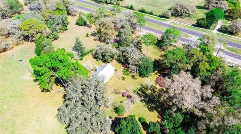 17525 Us Highway 301 Dade City FL 33523