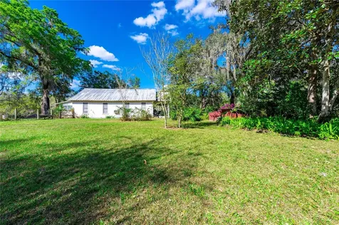 17525 Us Highway 301 Dade City FL 33523