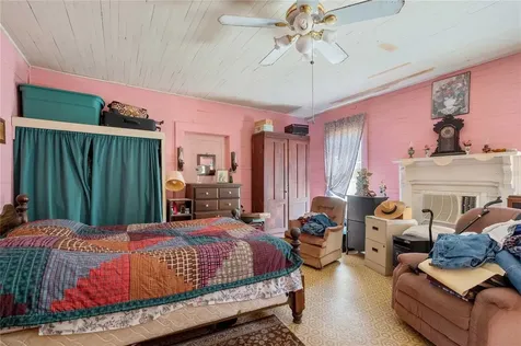 17525 Us Highway 301 Dade City FL 33523