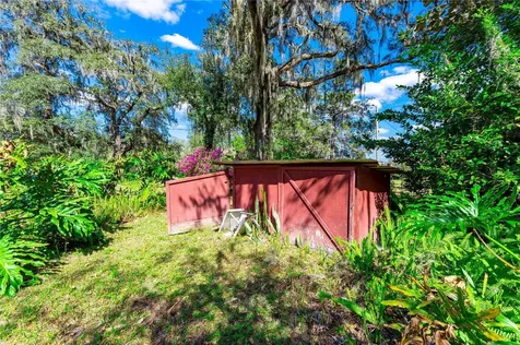 17525 Us Highway 301 Dade City FL 33523