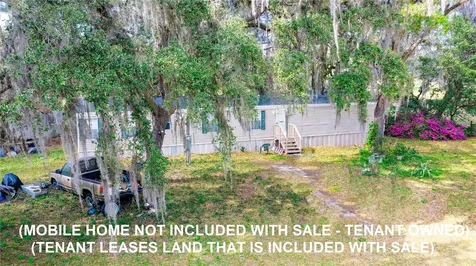 17525 Us Highway 301 Dade City FL 33523