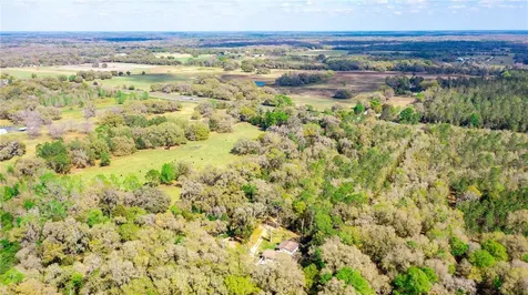 17525 Us Highway 301 Dade City FL 33523