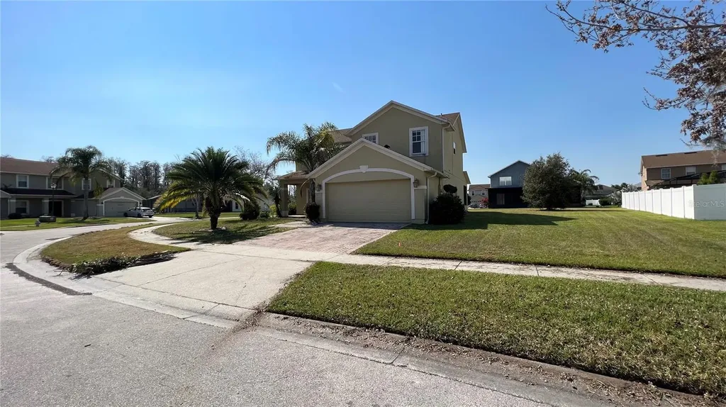 2553 Baykal Drive Kissimmee FL 34746