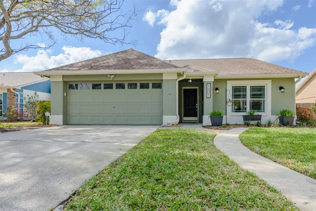 1601 Cobbler Drive Lutz FL 33559