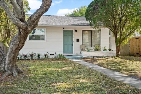 3836 Dartmouth Avenue N St Petersburg FL 33713
