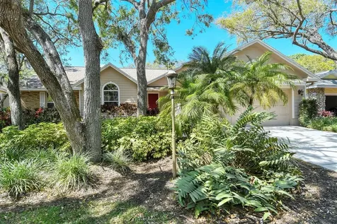 826 Hampton Wood Court Sarasota FL 34232