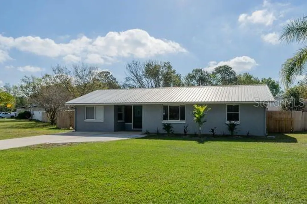 225 E Highbanks Road Debary FL 32713