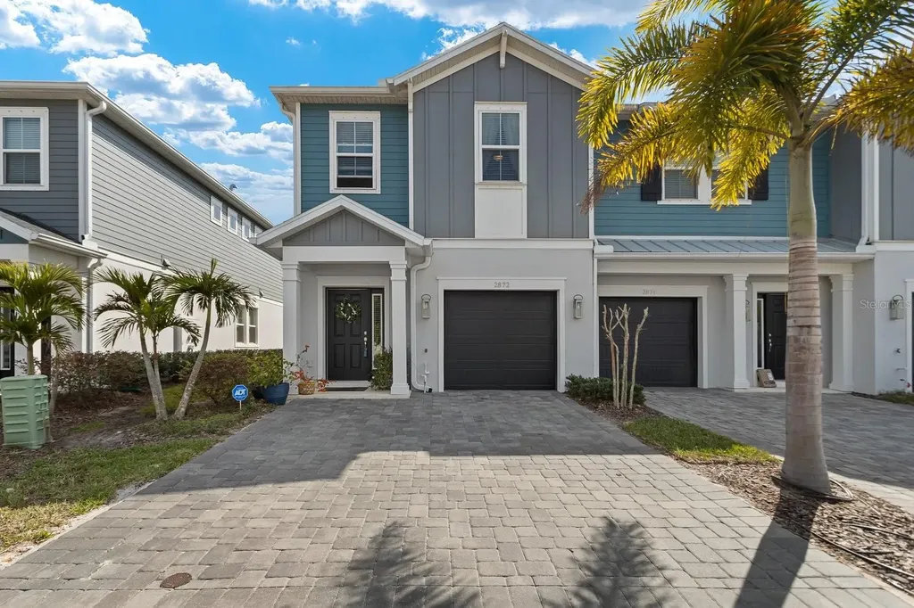2872 Grand Kemerton Place Tampa FL 33618