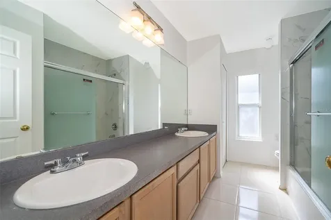 1326 Lake Biscayne Way Orlando FL 32824