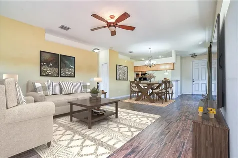 528 Laguna Mill Drive Ruskin FL 33570