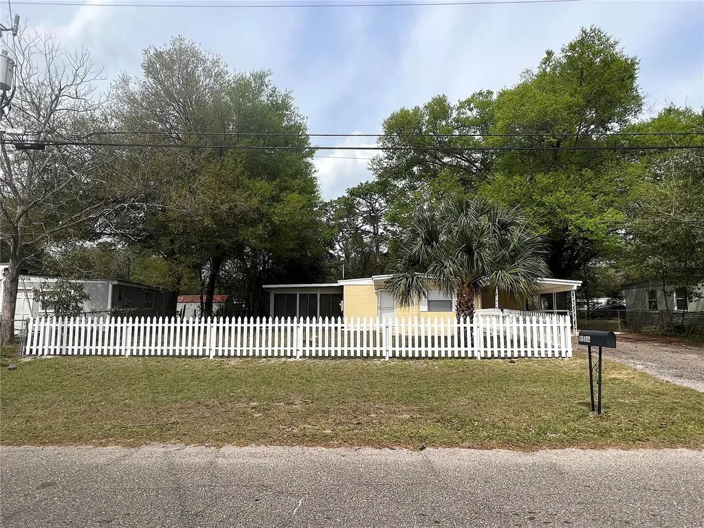 10462 Pinehurst Drive Jacksonville FL 32218