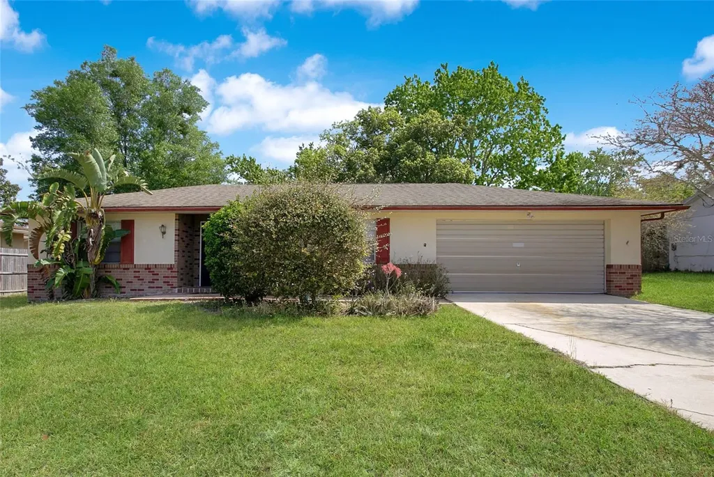 919 Millenbeck Avenue Deltona FL 32725
