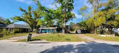 4061 45th Avenue N St Petersburg FL 33714