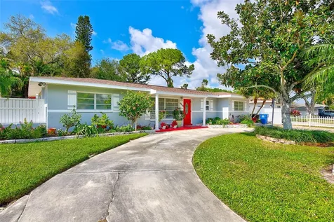 6848 18th Street N St Petersburg FL 33702