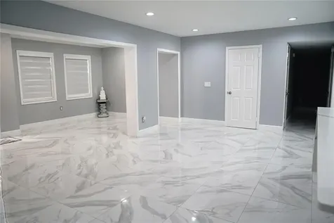 6421 Santa Monica Drive Tampa FL 33615