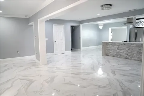 6421 Santa Monica Drive Tampa FL 33615