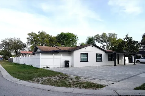 6421 Santa Monica Drive Tampa FL 33615