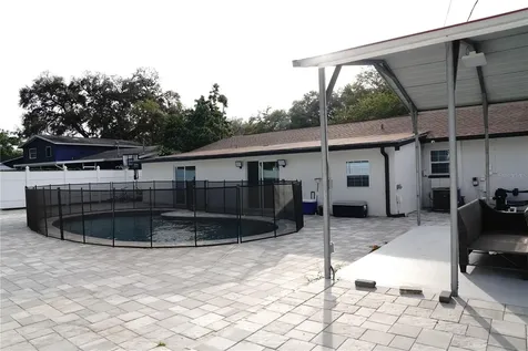 6421 Santa Monica Drive Tampa FL 33615