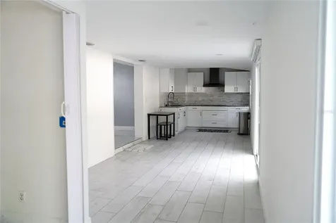 6421 Santa Monica Drive Tampa FL 33615