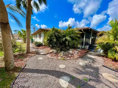 7458 Claypool Street Englewood FL 34224