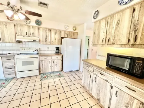7458 Claypool Street Englewood FL 34224