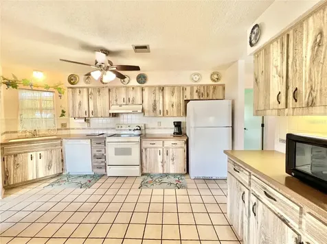 7458 Claypool Street Englewood FL 34224