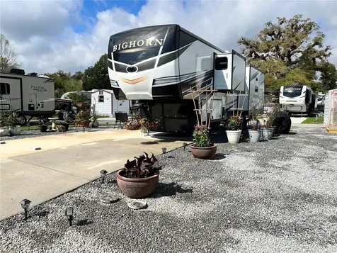 2836 NE 104th Avenue Silver Springs FL 34488