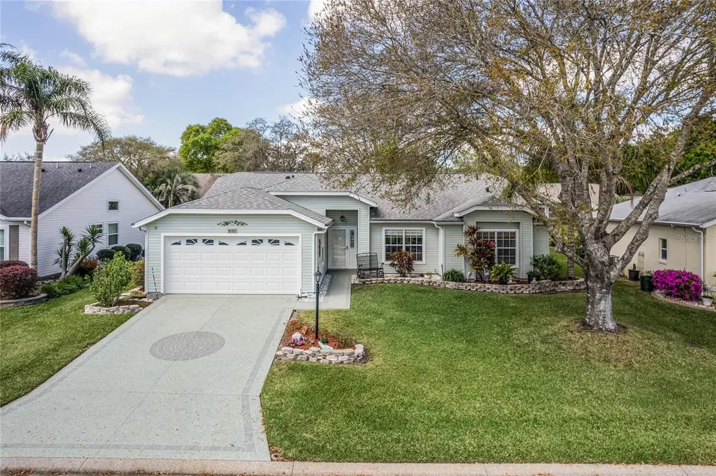 25331 Crestwater Drive Leesburg FL 34748