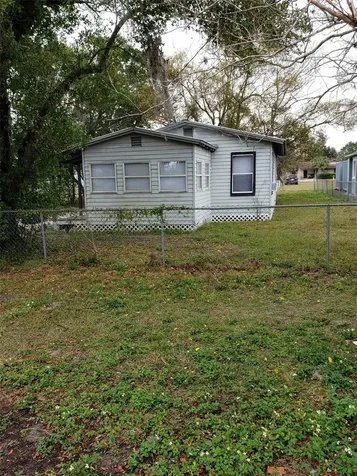 1051 N Davis Avenue Lakeland FL 33805
