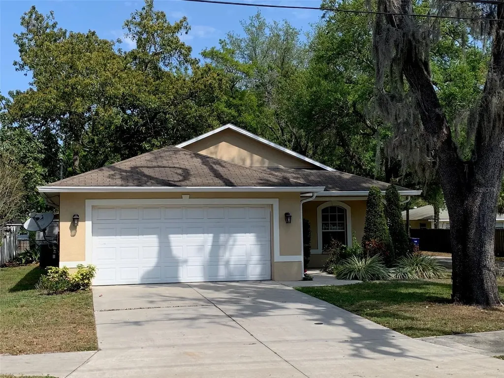 1810 E Hanna Avenue Tampa FL 33610