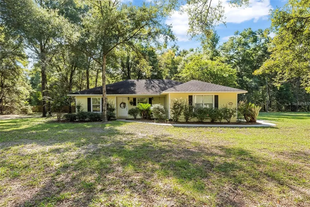 22705 NW County Road 236 High Springs FL 32643