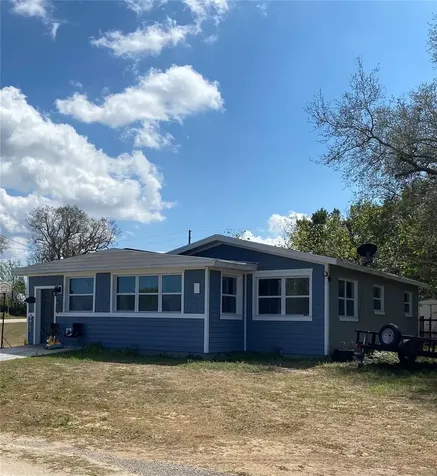 325 E Pearl Street Haines City FL 33844