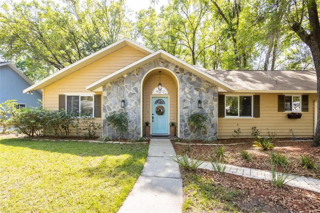 2711 NW 29th Place Gainesville FL 32605