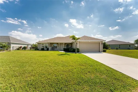 27429 Tierra Del Fuego Circle Punta Gorda FL 33983