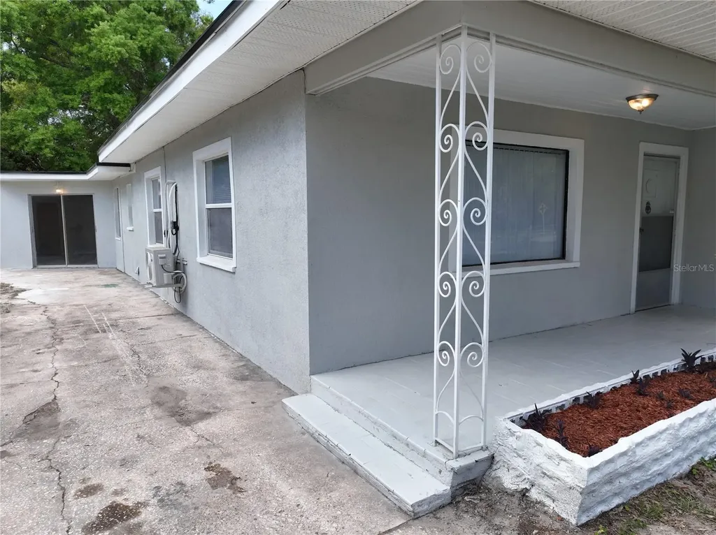 939 26th Street NW Winter Haven FL 33881