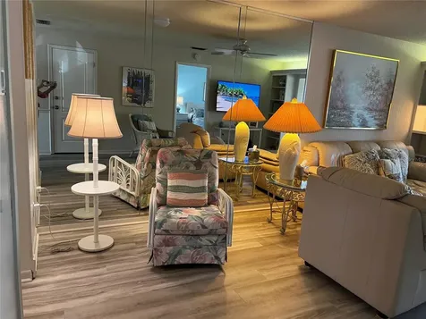 4638 Longwater Chase Sarasota FL 34235