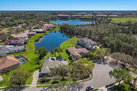 7509 Coventry Court Lakewood Ranch FL 34202