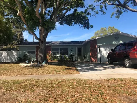 6001 34th Avenue N St Petersburg FL 33710