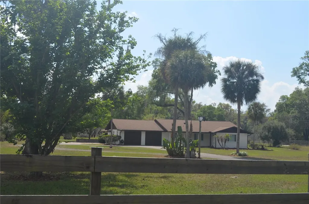 321 Glenwood Road Deland FL 32720