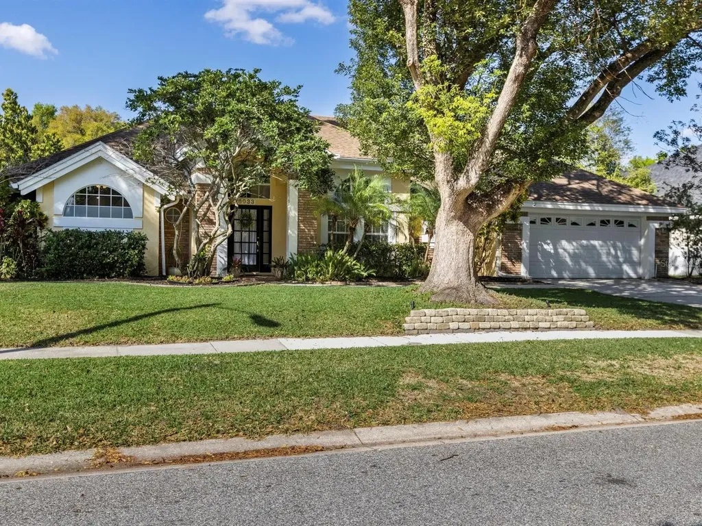 8033 Landgrove Court Orlando FL 32819