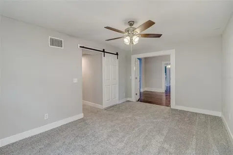 1701 W Lowry Avenue Plant City FL 33563