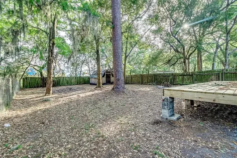 1701 W Lowry Avenue Plant City FL 33563