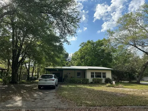 2720 NE 11th Street Gainesville FL 32609